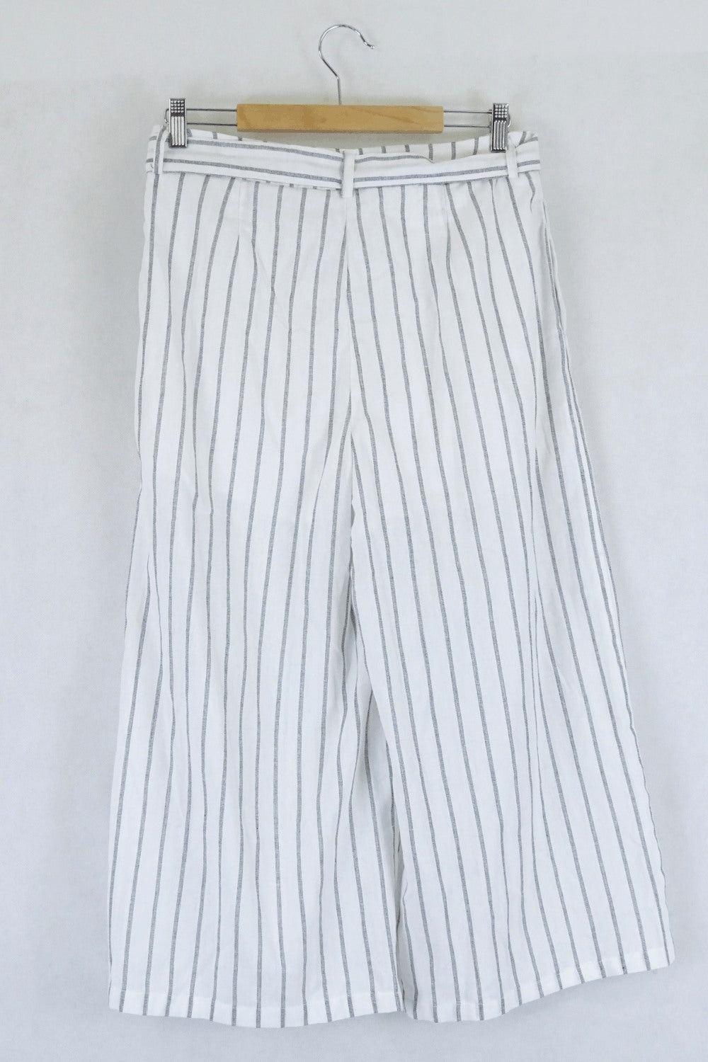 Mia Striped White And Black Pants 14