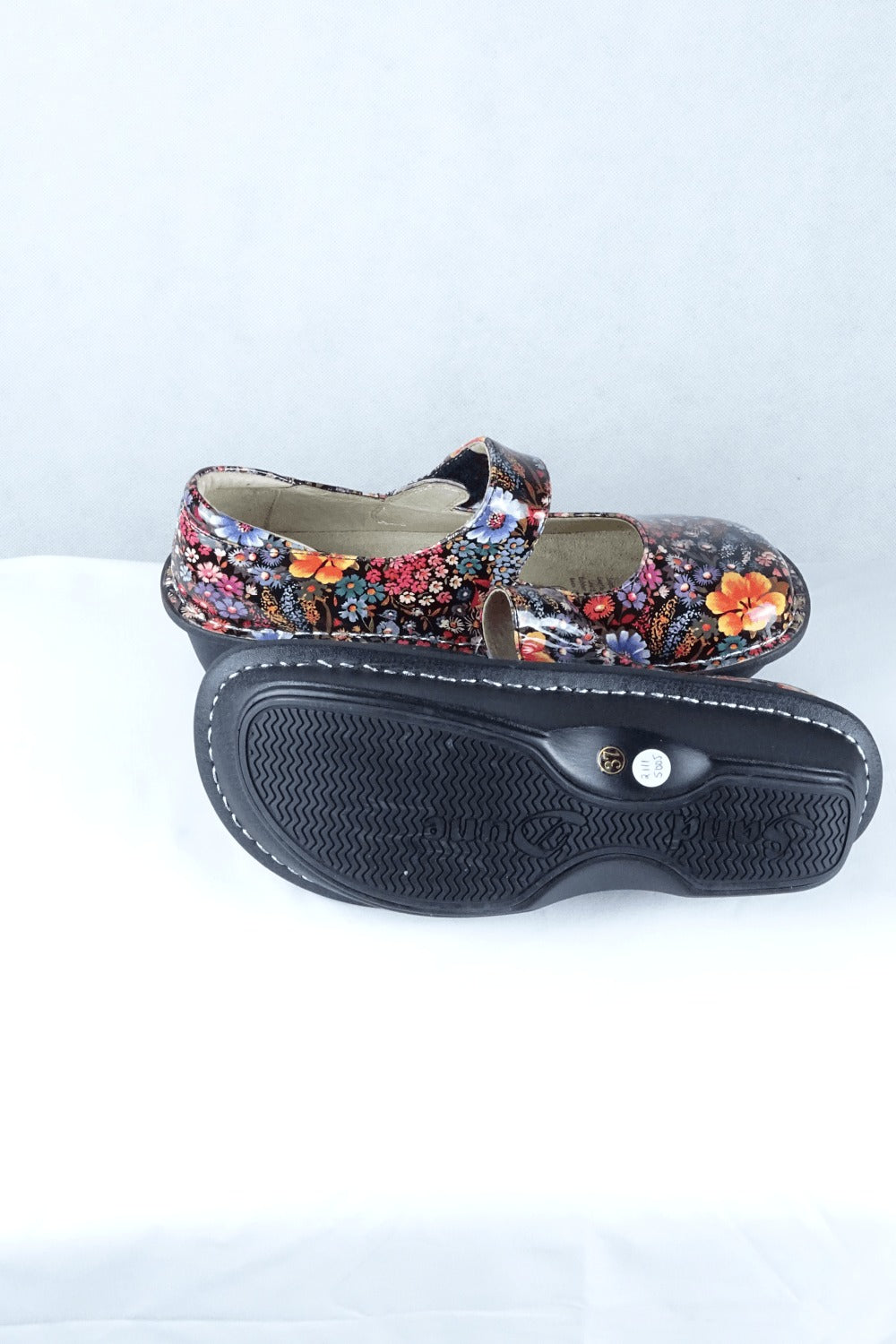 Sand Dune Floral Platforms 37