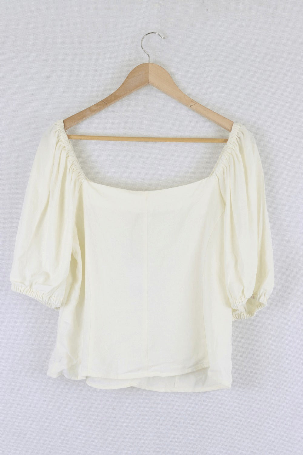 H&amp;M Cream Cropped Top 14