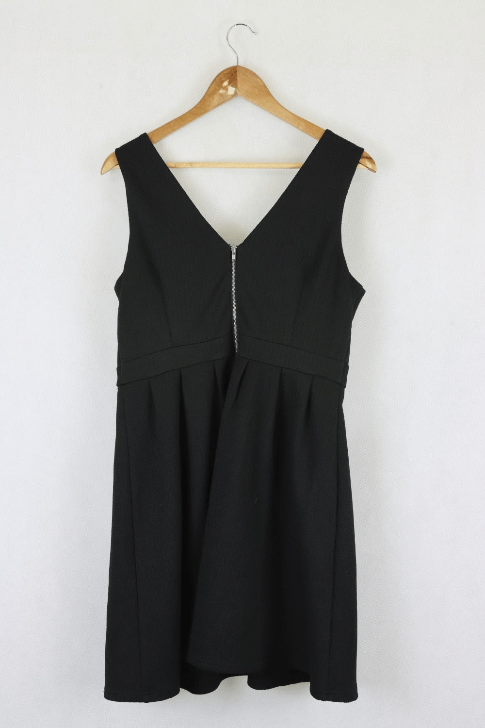 tokito black dress Sequined 12 Size:child-10 Color Me Courtney - Buy yours now! autotag_regular_price