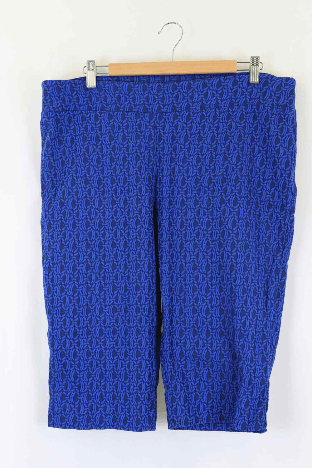 Taking Shape TS Blue Pattern Cropped PanTaking Shape TS 16