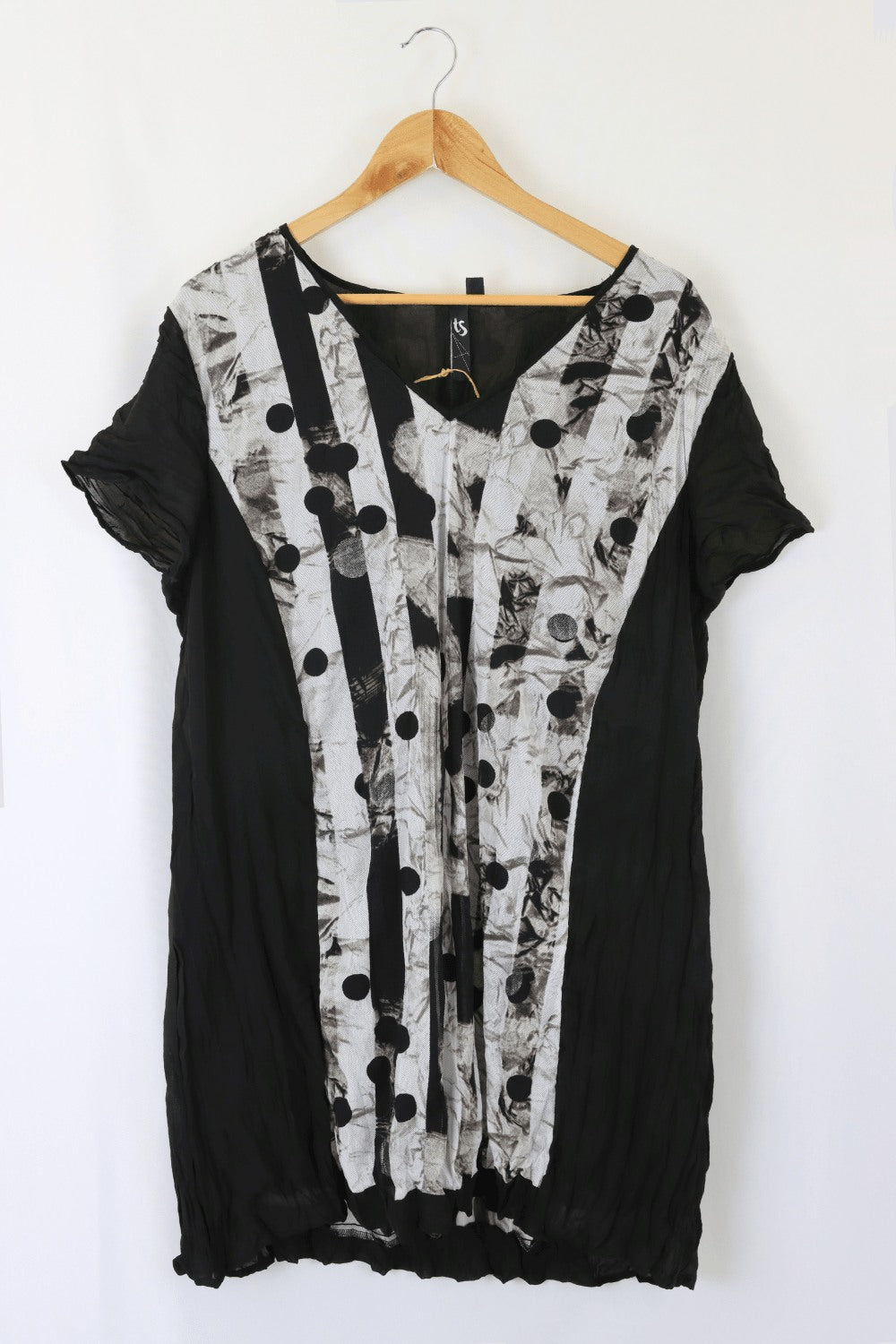 Taking Shape TS Black Top 18