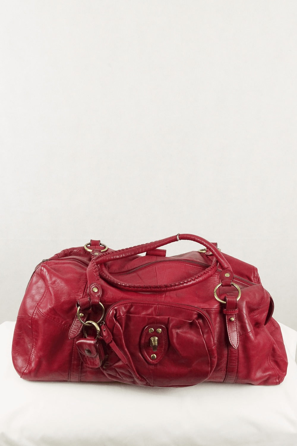 Varie Red Leather Shoulder Bag