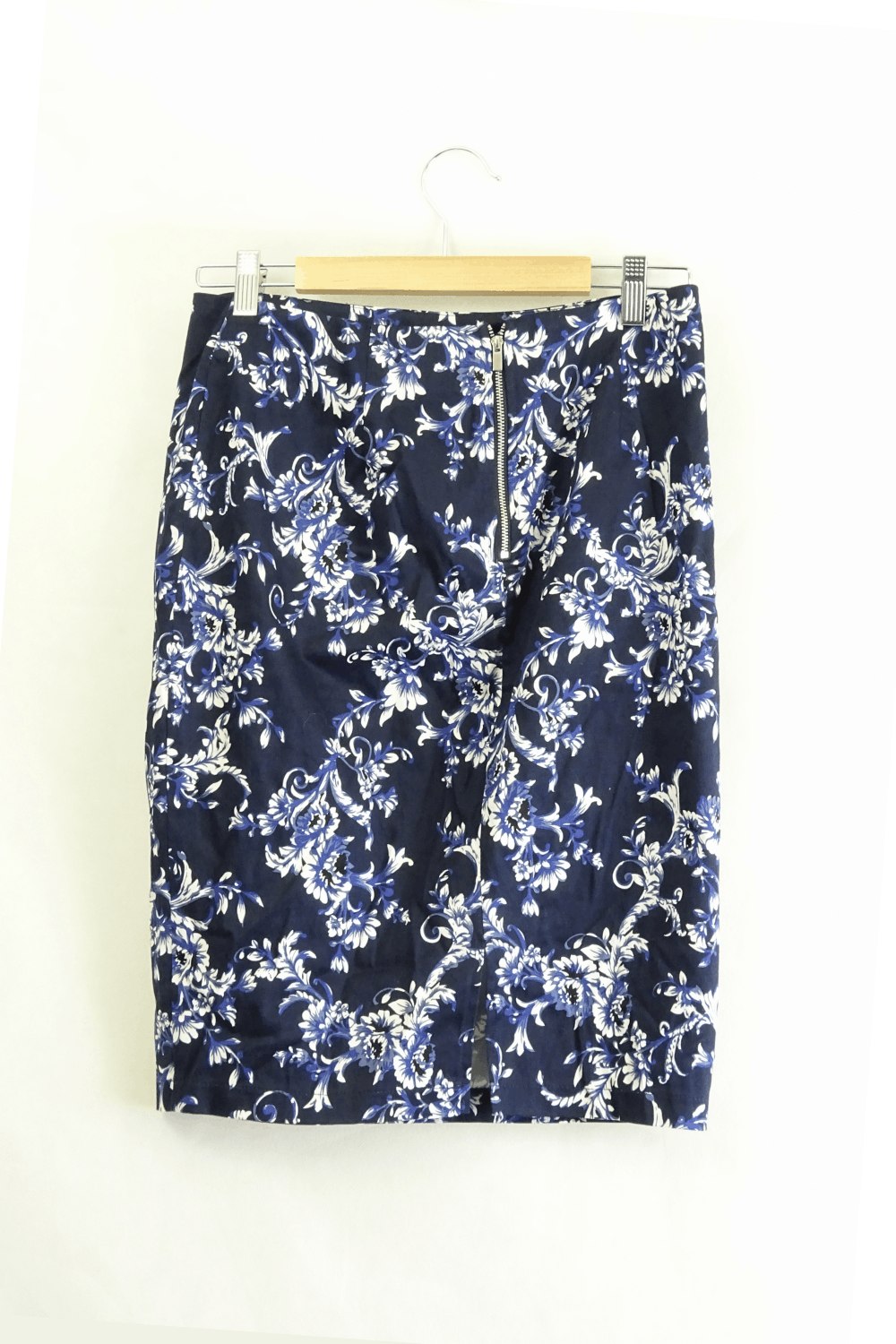 Portmans floral shop pencil skirt