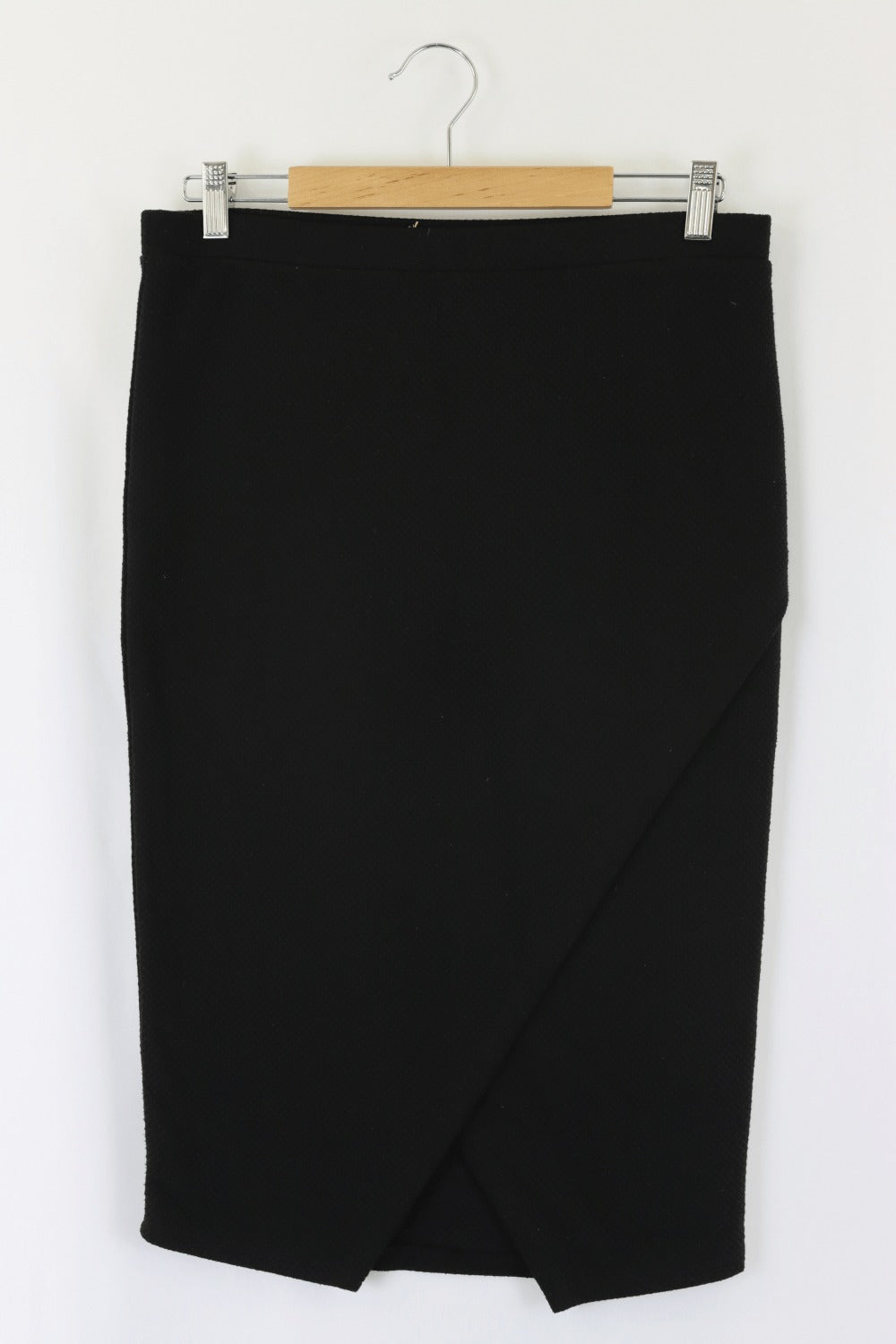 Seed Black Skirt M