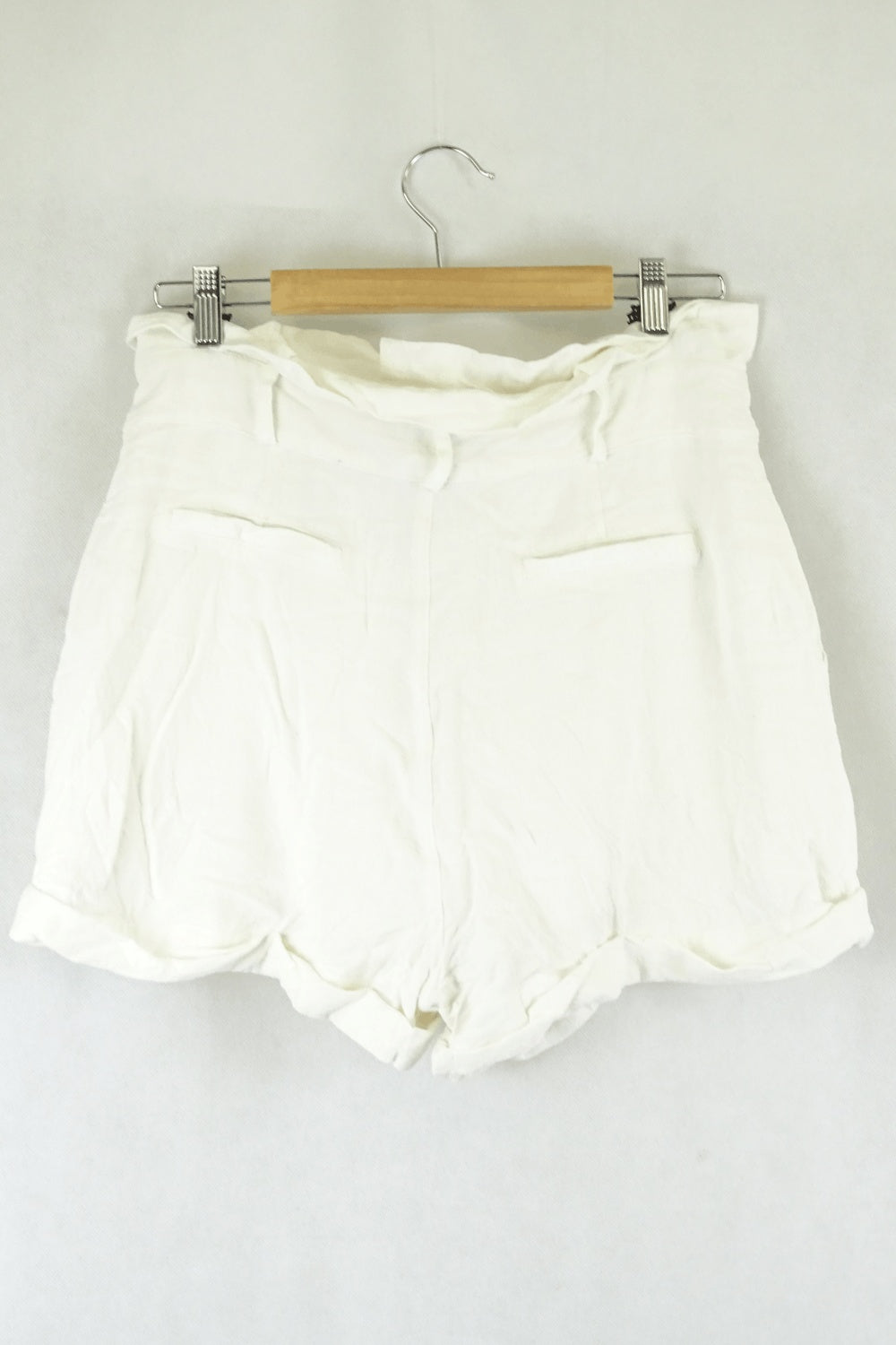 Minkpink White Shorts L