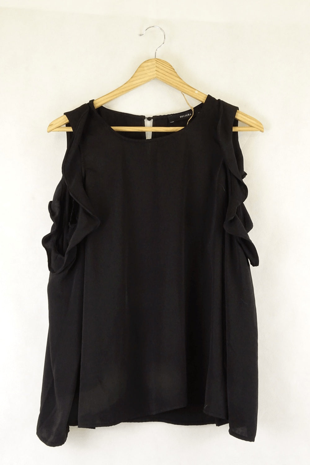 Decjuba Cut Out Sleeve Top Black 12