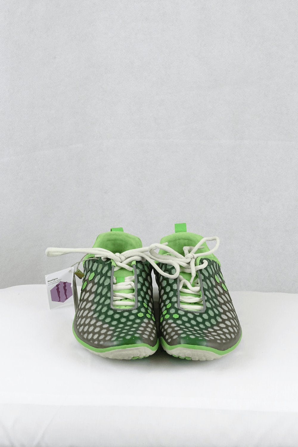 Vivid Barefoot Green sneakers 40