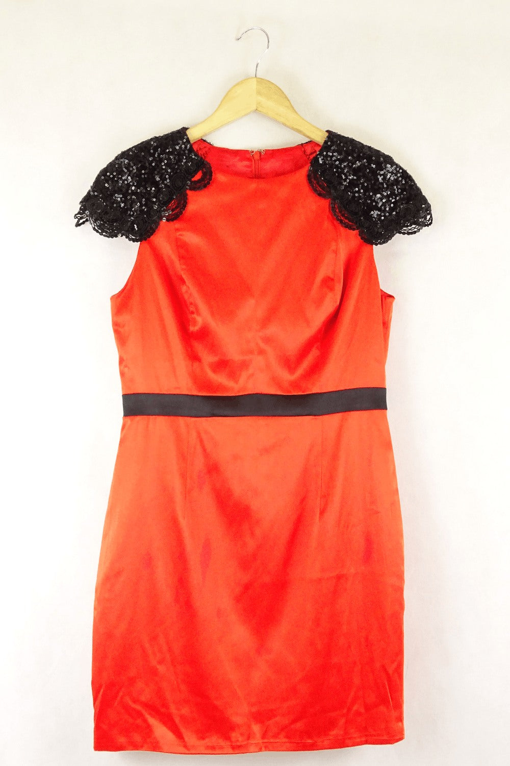 Elle Zeitoune Orange And Lace Dress 14