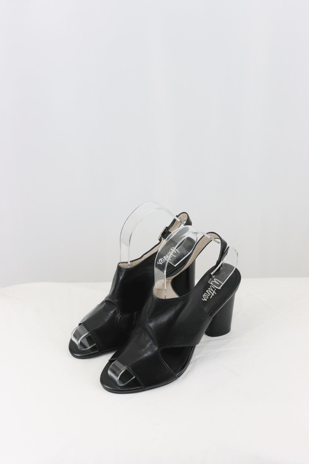 Wittner Black Sandals (36EU)