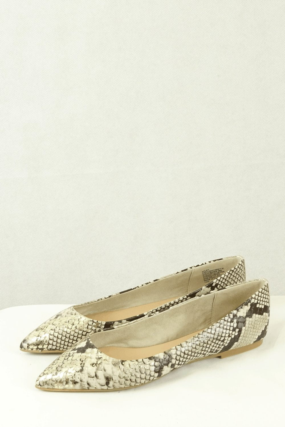 Steve Madden Gold Snake Print Slipper Shoe 9