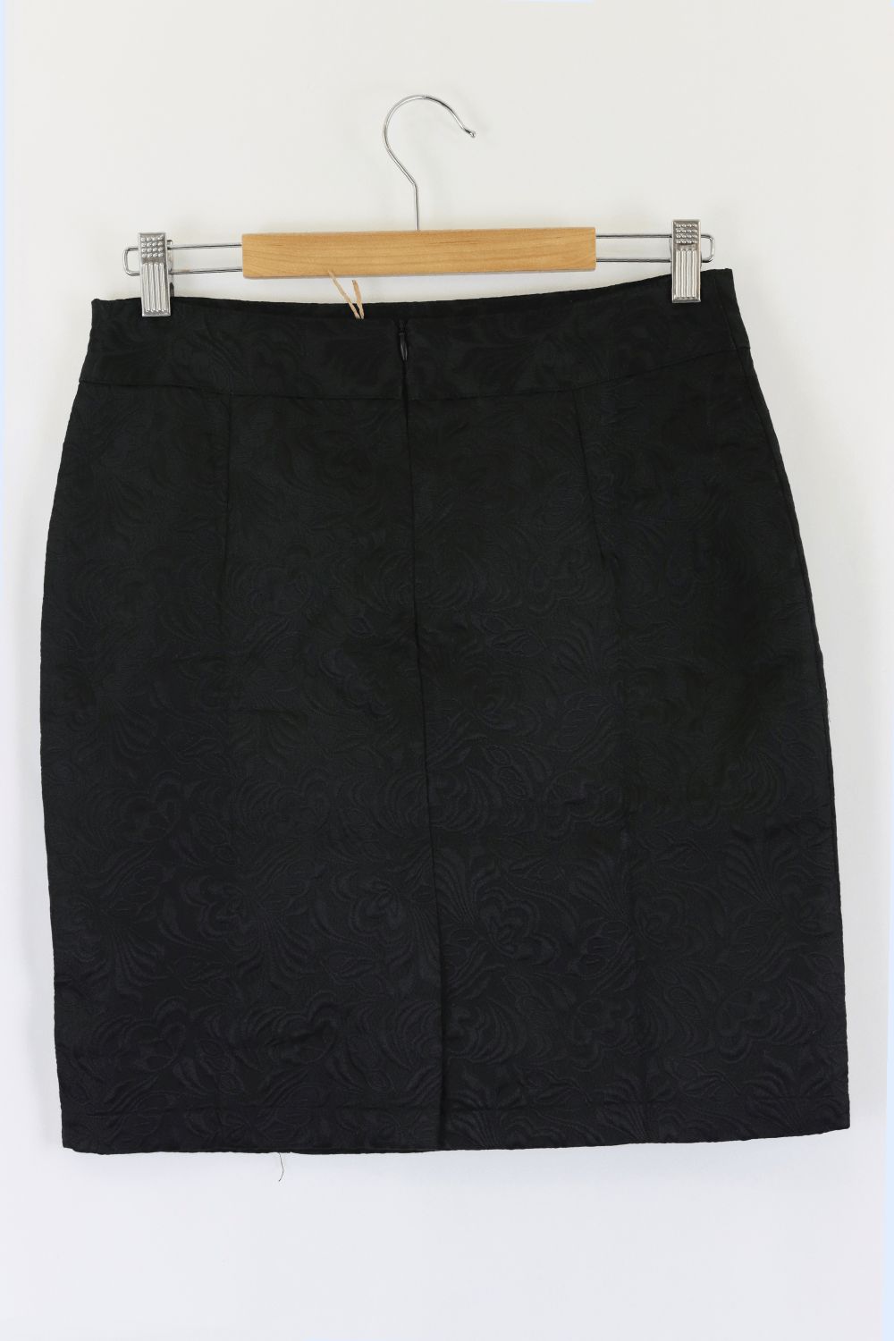 Black Skirt With Jacquard Woven Design L