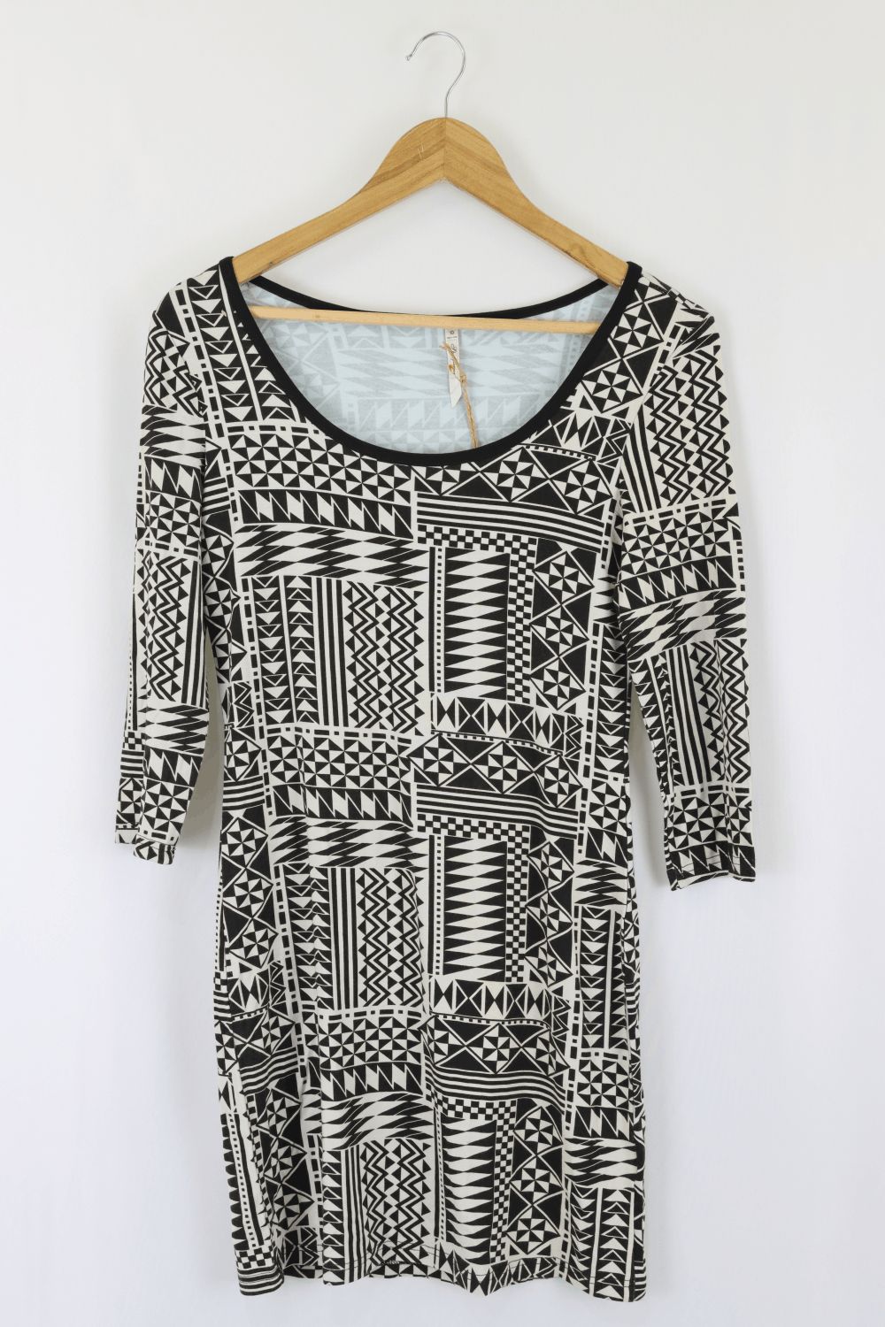 Spicy Sugar Black And White Patterned Dress 10