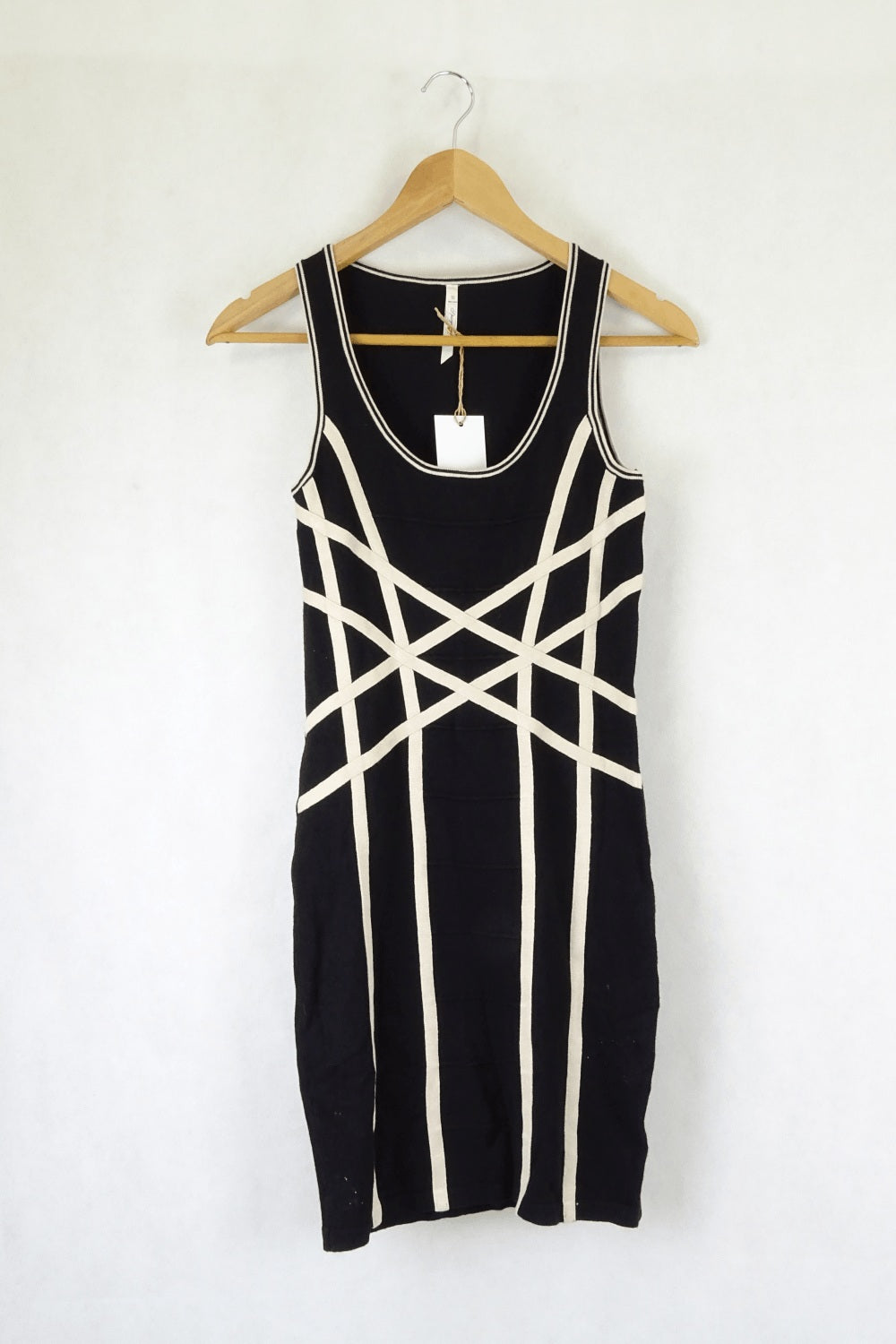 Spicy Sugar Black And White Knit Dress 10