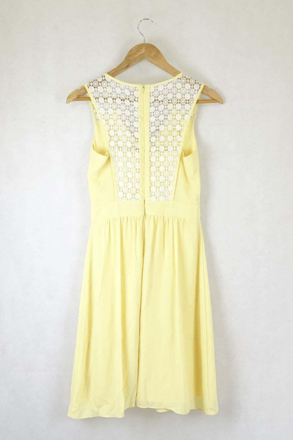 Review Yellow And White Lace Dress 8
