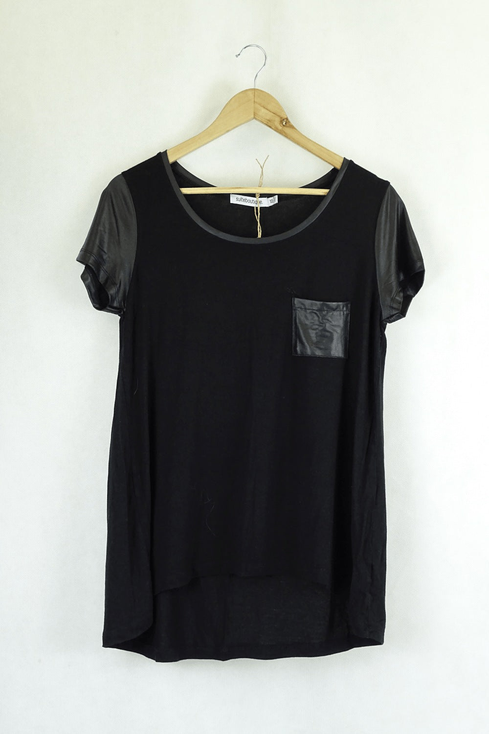 Suiteboutique Black T-Shirt 12