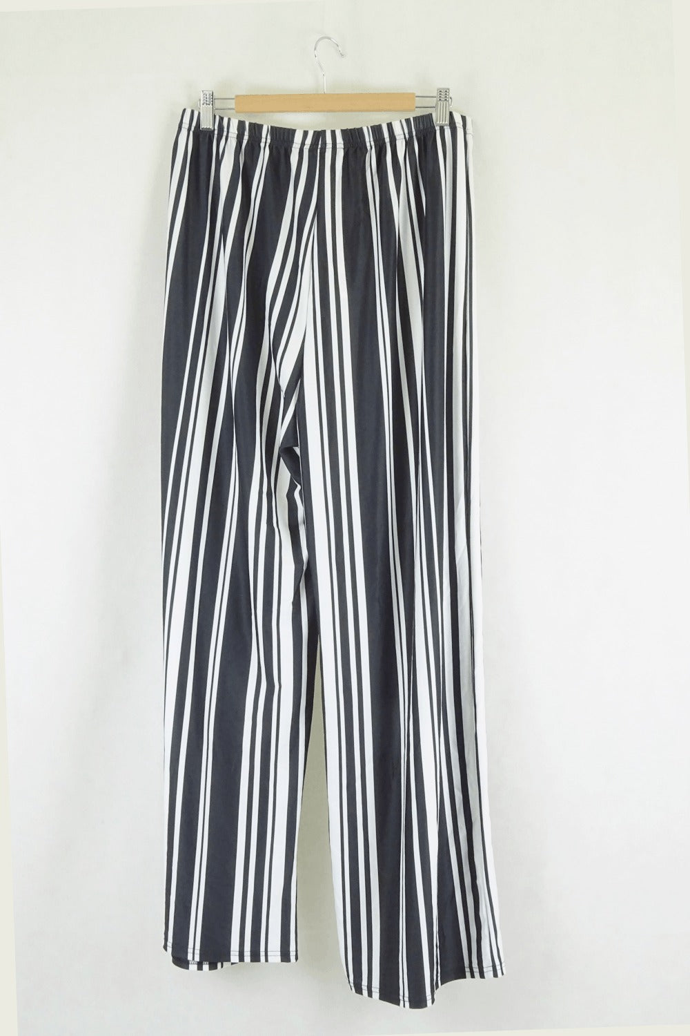 Lily By Firmiana Black And White Pants Xl