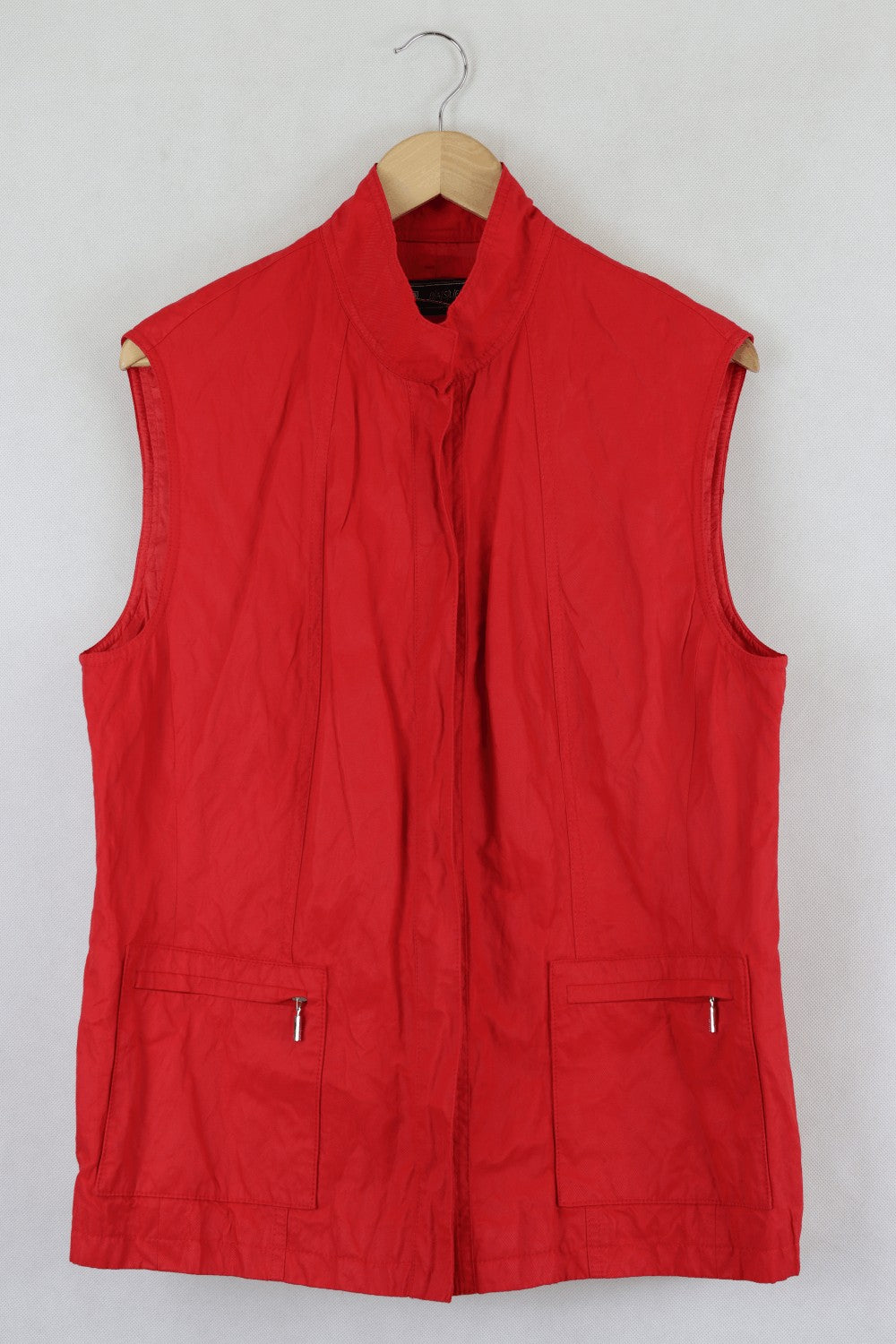 Basler Red Vest S