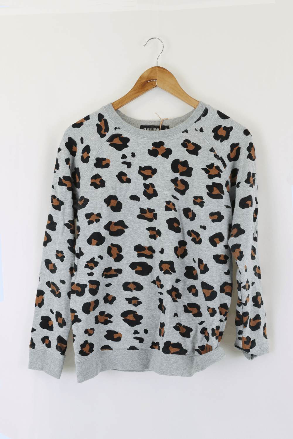 Beau hudson 2025 leopard sweater