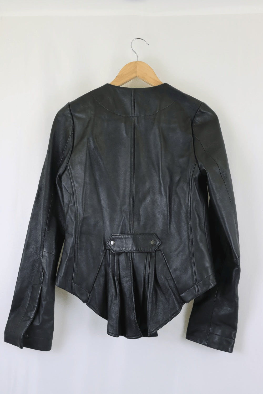 Winter Kale Black Leather Jacket M