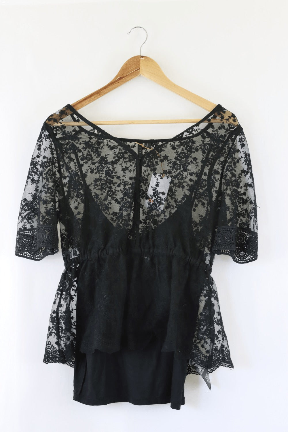 Forever New Black Lace Top S