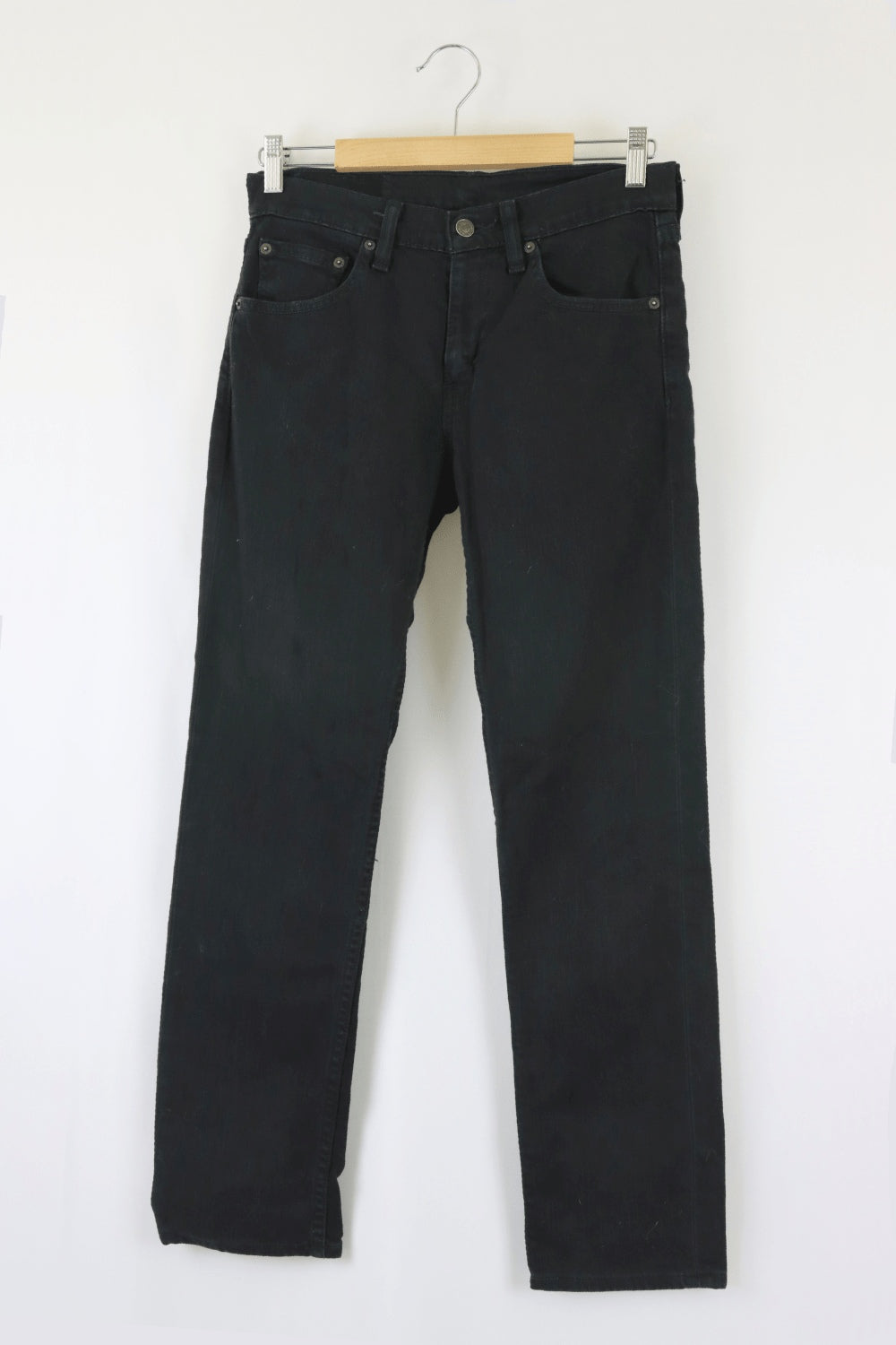 Levis Black Jean 10