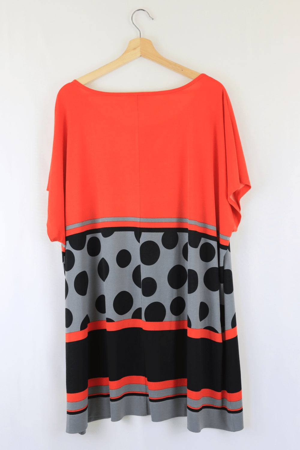 Virtuelle Red And Black Top L