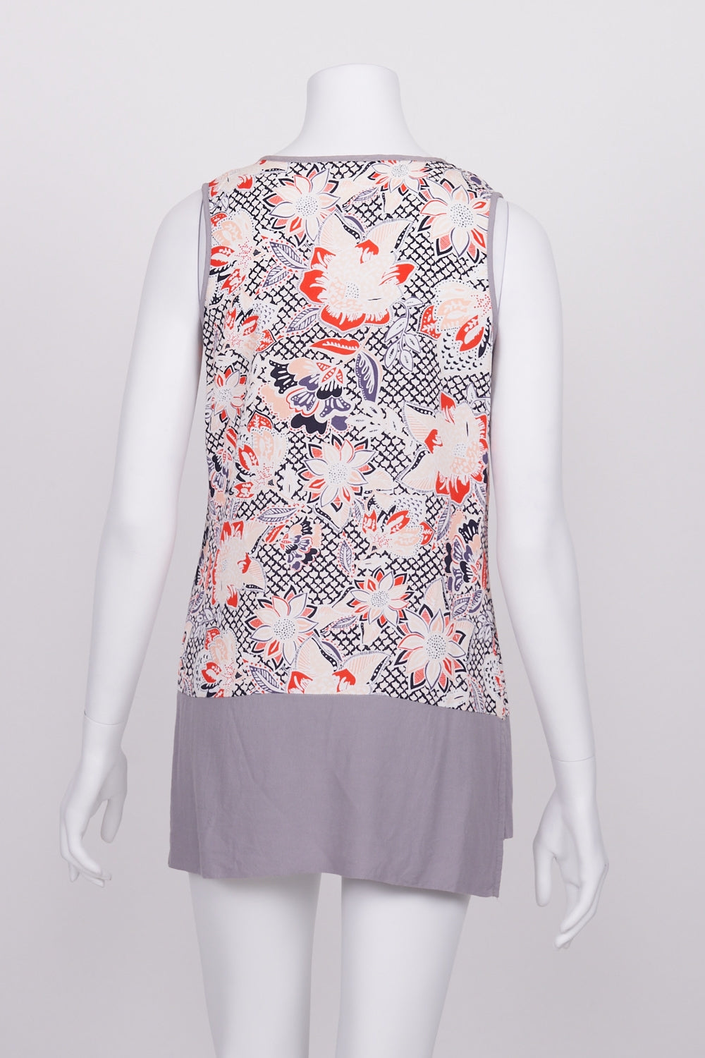 Elm Patterned Sleeveless Top