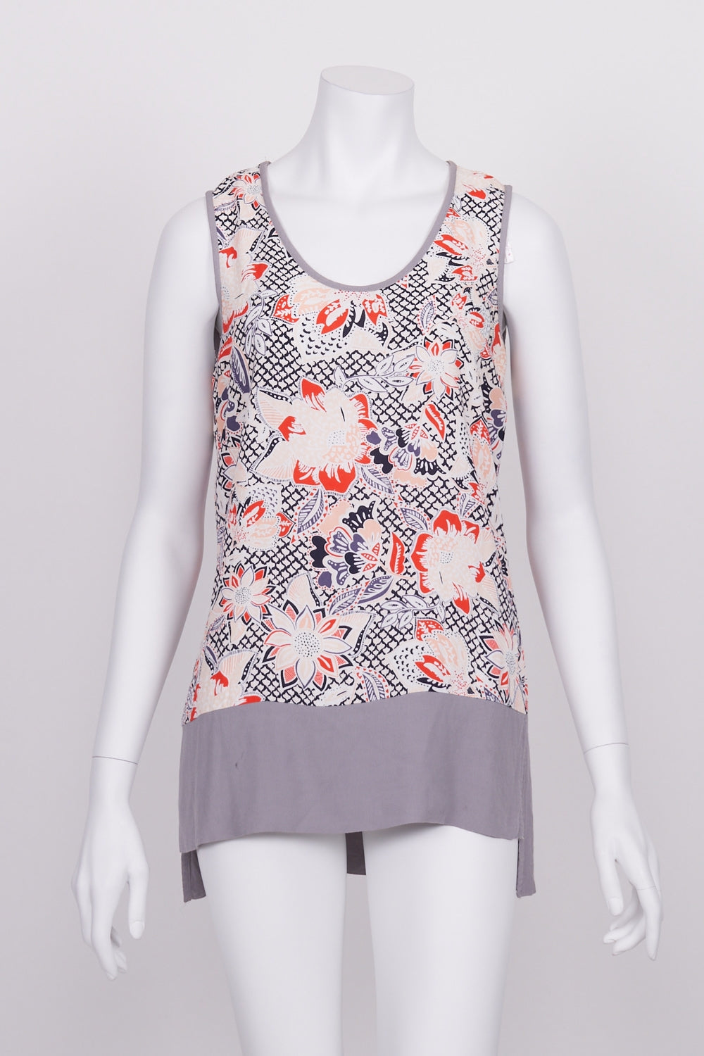 Elm Patterned Sleeveless Top