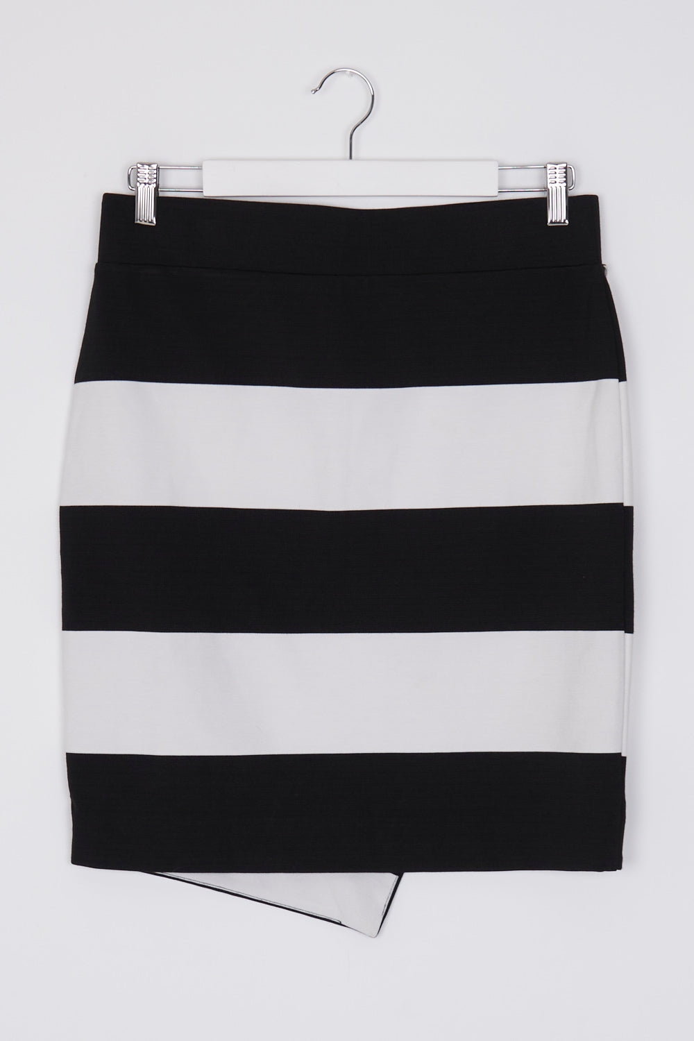 Sussan Black And White Striped Skirt S
