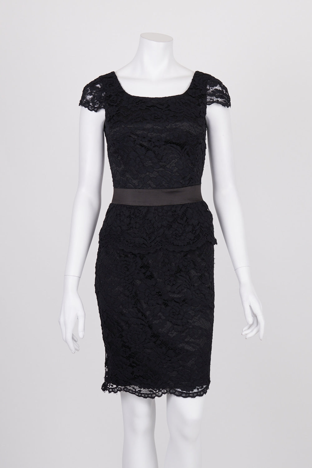 Review Black Lace Dress 6