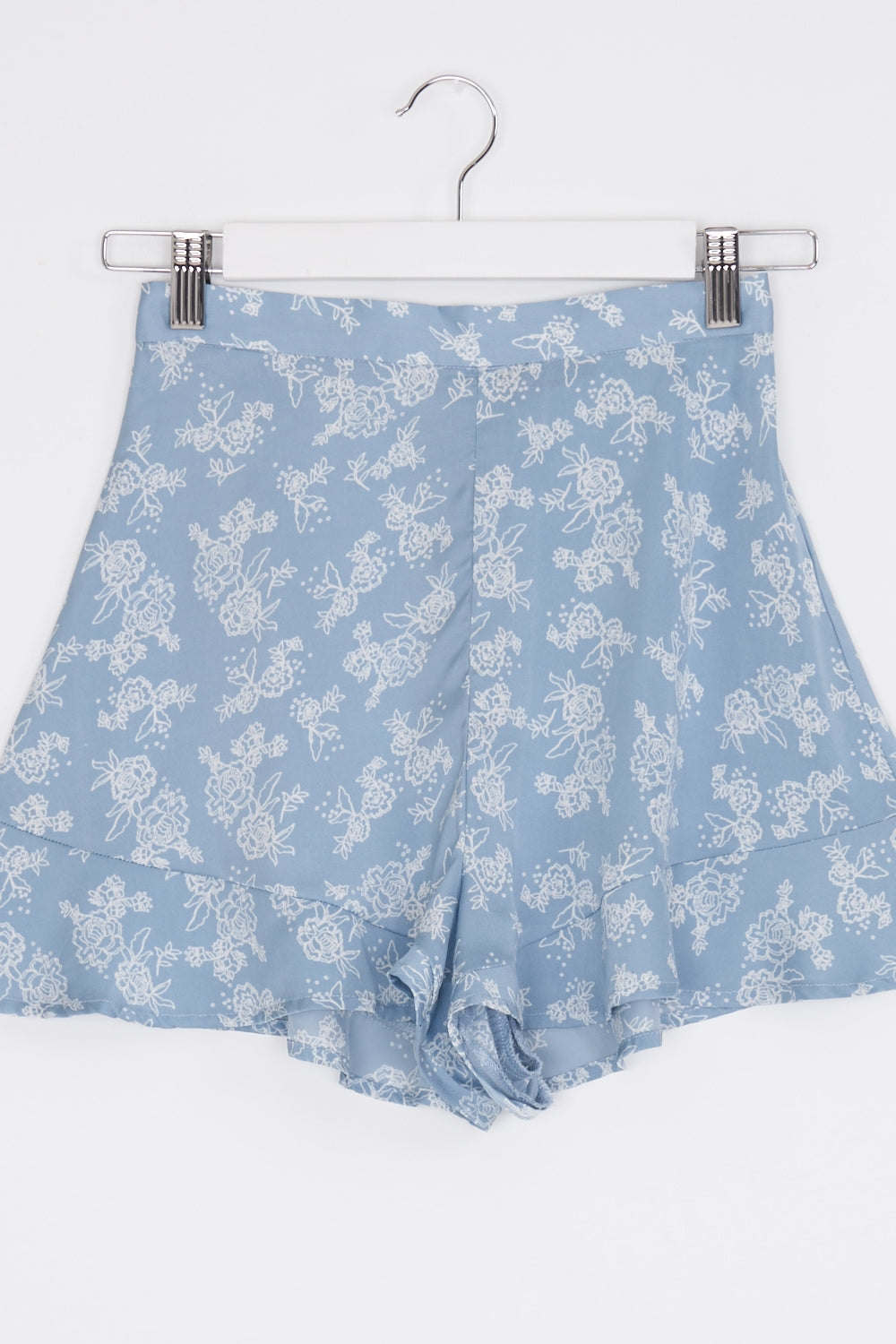 The Fifth Label Blue And White Floral Ruffle Hem Shorts XS