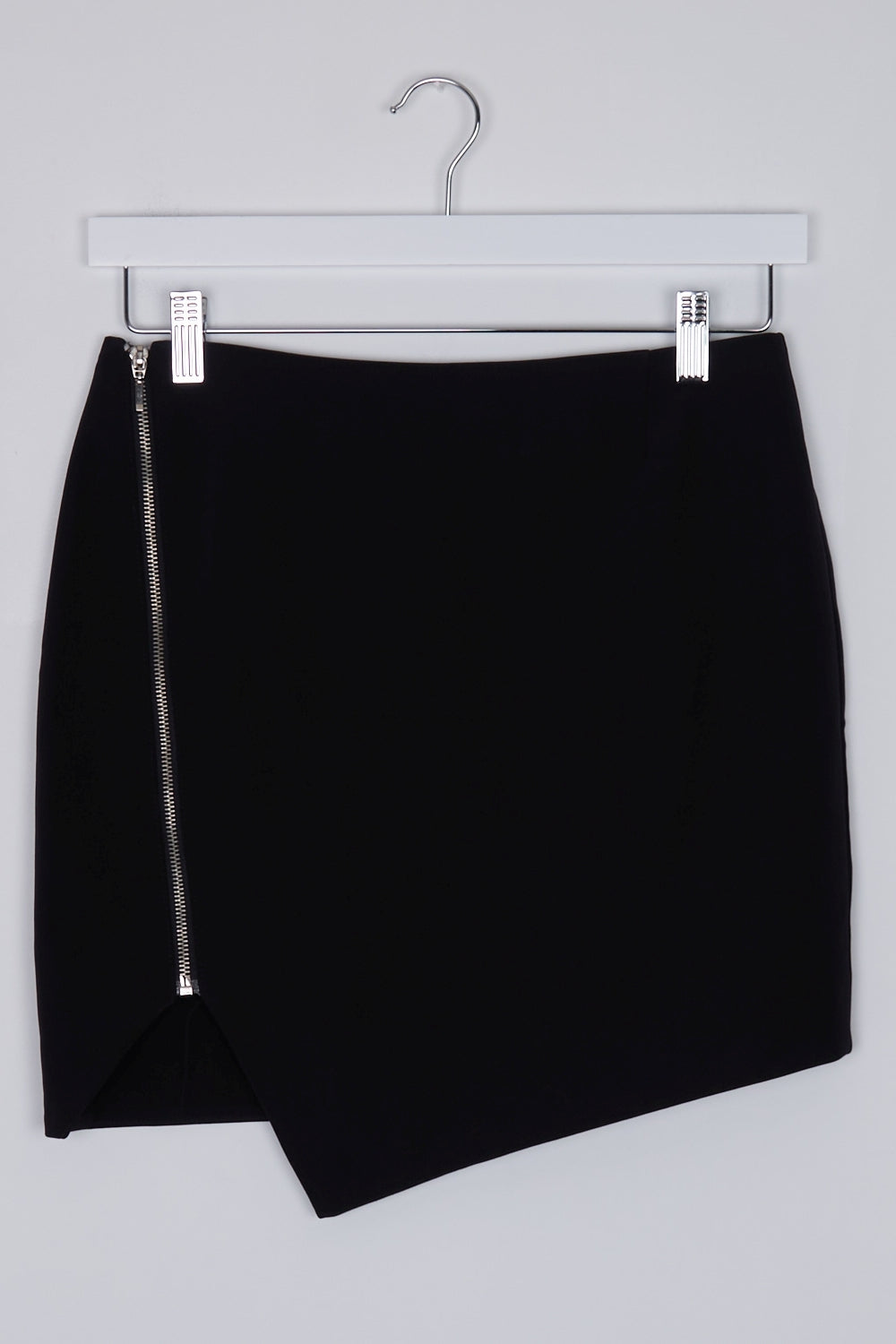 Nicholas Black Zip Front Silk Skirt 8