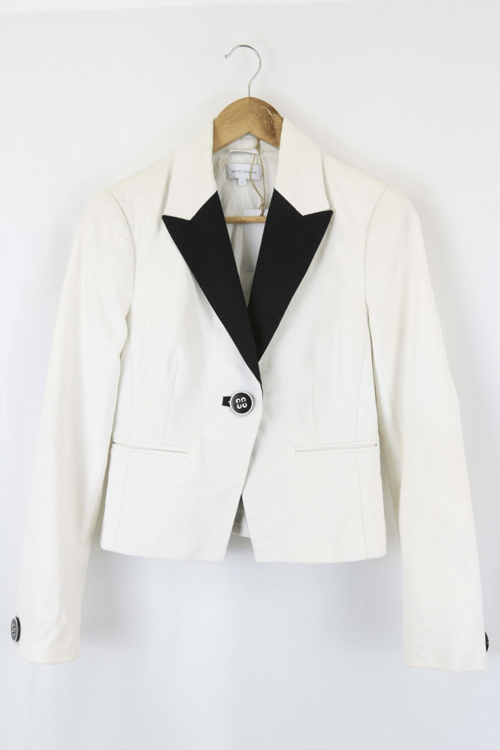 1681638800-C15P178-VI