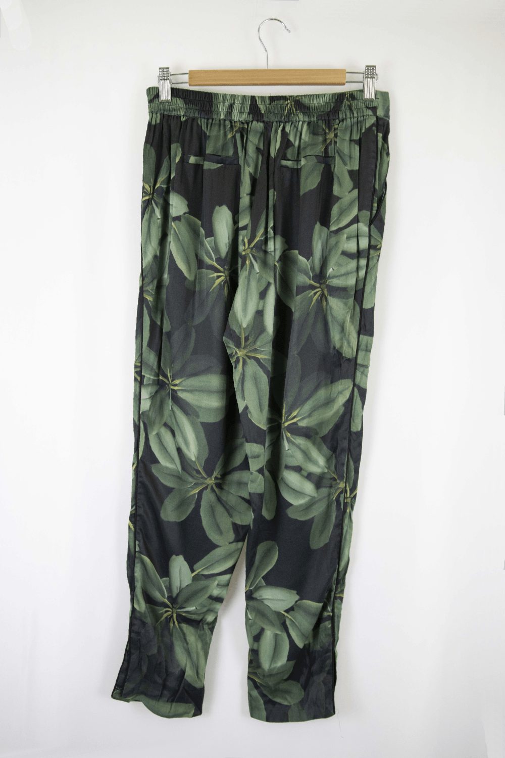 1681808083-C15P167-VI