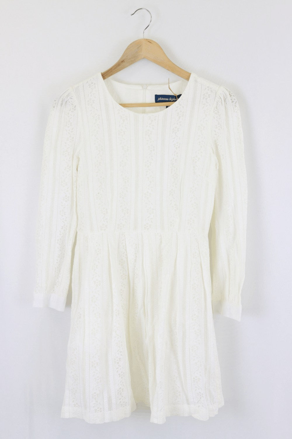 1682044662-C10P116-VI